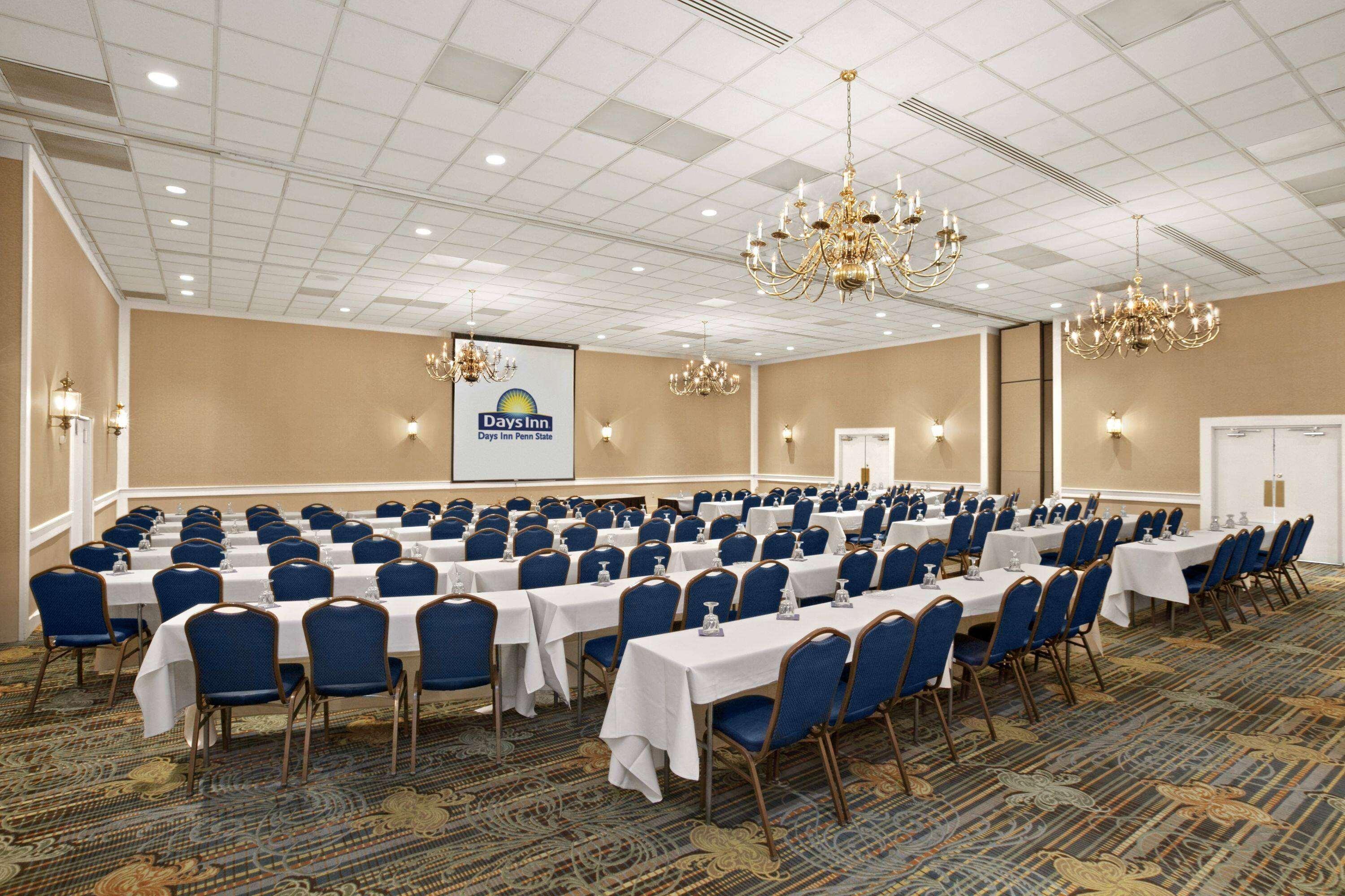 Days Inn By Wyndham Penn State State College Extérieur photo